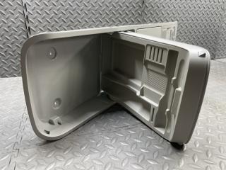 Плафон VOLKSWAGEN SHARAN 7N1 CAVA 1K0947105 5 ракурс Плафон VOLKSWAGEN SHARAN 7N1 CAVA 1K0947105 5 ракурс
