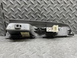 Блок упр. стеклоподьемниками левый задний SUBARU IMPREZA GH2 EL154JP3ME 94266FG510 4 ракурс Блок упр. стеклоподьемниками левый задний SUBARU IMPREZA GH2 EL154JP3ME 94266FG510 4 ракурс