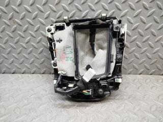 Консоль кпп MAZDA DEMIO DJ3FS P3-VPS D10C-64357 2 ракурс Консоль кпп MAZDA DEMIO DJ3FS P3-VPS D10C-64357 2 ракурс