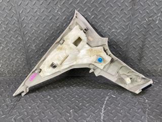 Накладка на стойку кузова правая задняя NISSAN SKYLINE HV37 VQ35HR 769344GA0A 3 ракурс