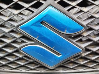 Решетка радиатора SUZUKI ESCUDO TD54W J20A 71743-65J0 4 ракурс Решетка радиатора SUZUKI ESCUDO TD54W J20A 71743-65J0 4 ракурс