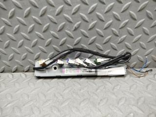 Антенна AUDI Q7 4L BHK 4L0035225H 1 ракурс Антенна AUDI Q7 4L BHK 4L0035225H 1 ракурс