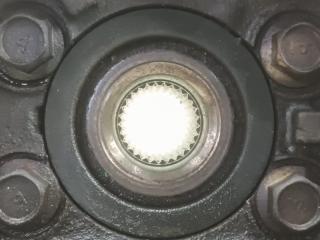 Ступица левая передняя NISSAN SERENA CC25 MR20DE 5 ракурс