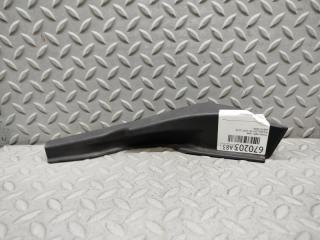 Уголок жабо правый NISSAN LEAF 2018