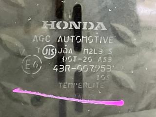 Стекло двери левое заднее HONDA CR-V RE3 K24A VTEC 43R-007951 3 ракурс