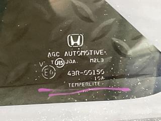 Стекло собачника правое заднее HONDA JADE FR4 LEB 43R-00150 3 ракурс