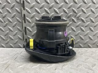Дуйки левые TOYOTA AQUA NHP10 1NZ-FXE 555686-2010 5 4 ракурс
