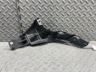 Крепеж бампера левый задний TOYOTA PASSO KGC10 1KR-FE 52156-B1010 2 ракурс Крепеж бампера левый задний TOYOTA PASSO KGC10 1KR-FE 52156-B1010 2 ракурс