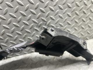 Крепеж бампера правый задний TOYOTA PASSO KGC10 1KR-FE 52155-B1010 4 ракурс Крепеж бампера правый задний TOYOTA PASSO KGC10 1KR-FE 52155-B1010 4 ракурс