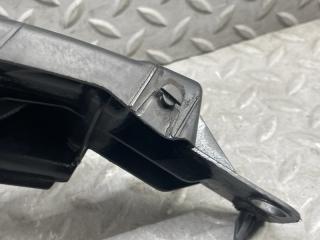 Крепеж бампера правый задний TOYOTA PASSO KGC10 1KR-FE 52155-B1010 5 ракурс Крепеж бампера правый задний TOYOTA PASSO KGC10 1KR-FE 52155-B1010 5 ракурс