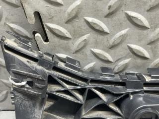 Крепеж бампера правый задний MAZDA DEMIO DJ3FS P3-VPS D09H 50 2H1 3 ракурс