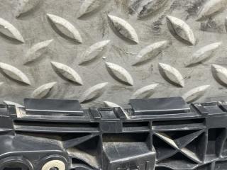 Крепеж бампера правый задний MAZDA DEMIO DJ3FS P3-VPS D09H 50 2H1 4 ракурс