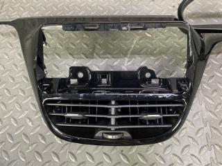 Консоль магнитофона PEUGEOT 2008 A94 EB2DT (HN01, HNZ) 9875839677 2 ракурс
