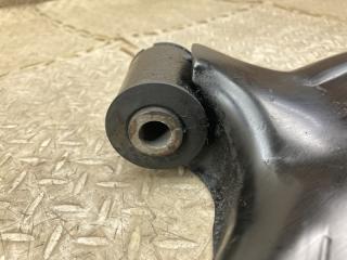 Рычаг правый передний NISSAN MARCH AK12 CR12DE 3 ракурс