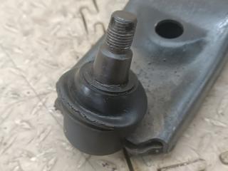 Рычаг левый передний TOYOTA PASSO KGC10 1KR-FE 2 ракурс