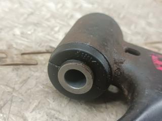 Рычаг правый передний TOYOTA PASSO KGC15 1KR-FE 3 ракурс