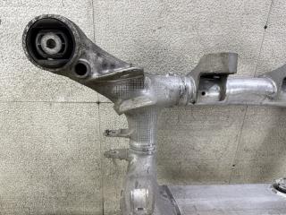 Балка подвески задняя BMW 5-SERIES F10 N47D20C 6793801-03, 6793802-03 2 ракурс