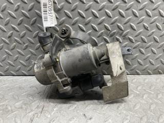 Вакуумный насос тормозной системы AUDI TT 8N AUQ 00612181B 1 ракурс