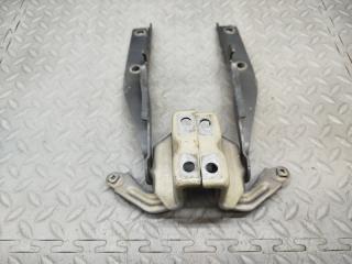 Петля капота SUZUKI ESCUDO TD54W J20A 2 ракурс