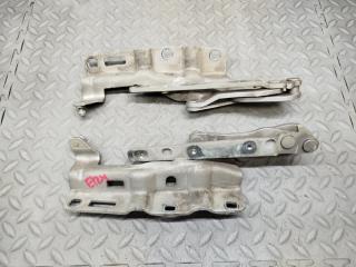 Петля капота MERCEDES-BENZ C-CLASS W203 M111E20 EVO (111.951) A2038800428 3 ракурс