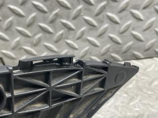 Крепеж бампера правый задний TOYOTA BELTA SCP92 2SZ-FE 52575-52140 3 ракурс