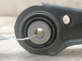 Рычаг правый задний BMW X1 E84 N46B20BD 33326782237-02A, 33326782238-02B 2 ракурс