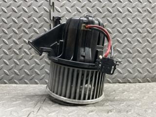 Мотор печки AUDI A5 8T CDN U0853003 4 ракурс