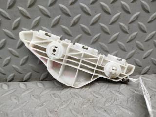 Крепеж бампера правый передний TOYOTA BELTA SCP92 2SZ-FE 52535-52131 2 ракурс