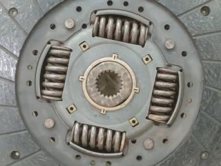 Диск сцепления ALFA ROMEO 156 932 937A1000 5 ракурс