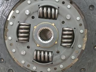 Диск сцепления NISSAN SKYLINE PV35 VQ35DE 30100CD021 5 ракурс