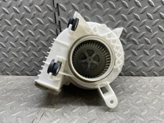 Мотор охлаждения батареи TOYOTA PRIUS ZVW30 G9230-47020 3 ракурс