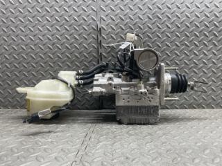 Главный тормозной цилиндр TOYOTA PRIUS ZVW30 2ZR-FXE 47270-47130 1 ракурс