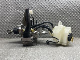 Главный тормозной цилиндр TOYOTA PRIUS ZVW30 2ZR-FXE 47270-47130 4 ракурс