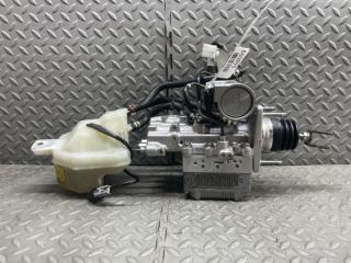 Главный тормозной цилиндр TOYOTA PRIUS ZVW30 2ZR-FXE 47270-47130 1 ракурс