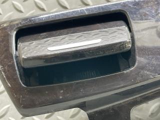 Консоль между сидений BMW 5-SERIES F10 N52B25AF 9206393-10 3 ракурс Консоль между сидений BMW 5-SERIES F10 N52B25AF 9206393-10 3 ракурс