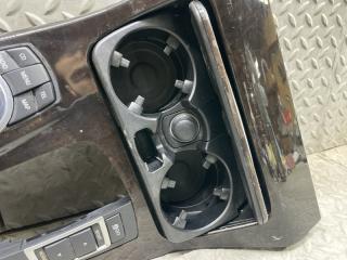 Консоль между сидений BMW 5-SERIES F10 N52B25AF 9206393-10 5 ракурс Консоль между сидений BMW 5-SERIES F10 N52B25AF 9206393-10 5 ракурс