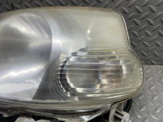 Фара левая передняя DAIHATSU ESSE L235S KF-VE 100-51824 3 ракурс Фара левая передняя DAIHATSU ESSE L235S KF-VE 100-51824 3 ракурс