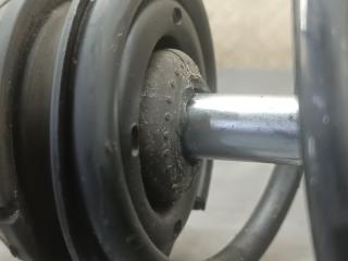 Стойка левая передняя HONDA LIFE JB5 P07A 51602-SFA-J150-M1 4 ракурс Стойка левая передняя HONDA LIFE JB5 P07A 51602-SFA-J150-M1 4 ракурс