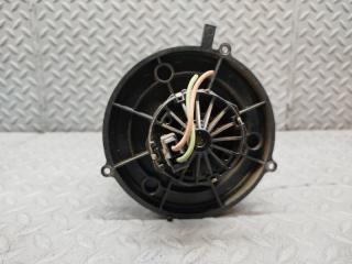 Мотор печки SUZUKI EVERY DA62W 272500-0411 4 ракурс