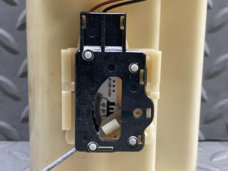 Топливный насос MITSUBISHI TOPPO H82A 3G83 1760A141 2 ракурс Топливный насос MITSUBISHI TOPPO H82A 3G83 1760A141 2 ракурс