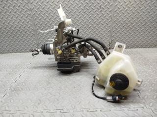 Главный тормозной цилиндр TOYOTA PRIUS ZVW30 2ZR-FXE 47210-47290 5 ракурс