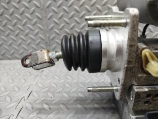 Главный тормозной цилиндр TOYOTA PRIUS ZVW30 2ZR-FXE 47210-47130 2 ракурс
