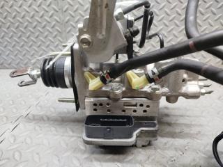 Главный тормозной цилиндр TOYOTA PRIUS ZVW30 2ZR-FXE 47210-47290 3 ракурс