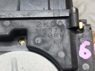 Стеклоподъемник правый передний MITSUBISHI PAJERO MINI H58A MR371428 3 ракурс