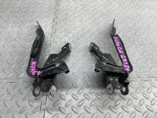 Петля капота TOYOTA COROLLA RUMION NZE151 2 ракурс
