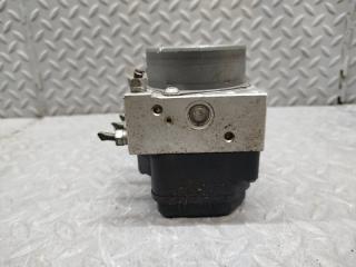 Блок abs TOYOTA NOAH ZRR70 3ZR-FE 89541-28280 5 ракурс Блок abs TOYOTA NOAH ZRR70 3ZR-FE 89541-28280 5 ракурс