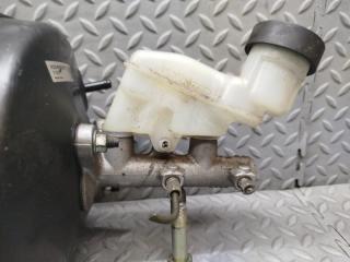 Главный тормозной цилиндр DAIHATSU MOVE L175S KF-DET 0204023617 3 ракурс
