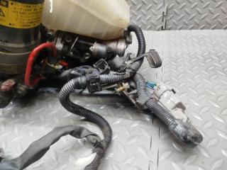 Главный тормозной цилиндр TOYOTA ARISTO JZS147 2JZ-GTE 47960-30020 4 ракурс