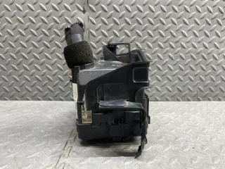 Блок предохранителей HONDA ODYSSEY RC1 K24W VTEC 2 ракурс