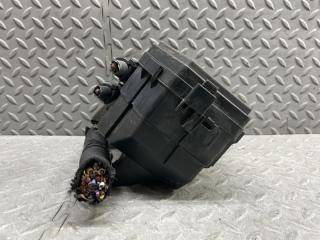Блок предохранителей HONDA ODYSSEY RC1 K24W VTEC 2 ракурс